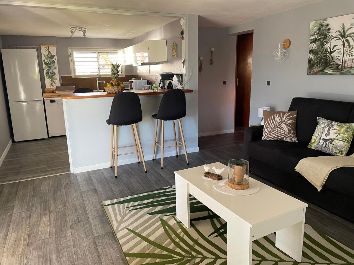 Appartement Vue Mer, Case Pilote Exteriör bild